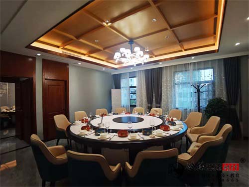 [prov_or_city]餐厅装修实景图|镹臻设计